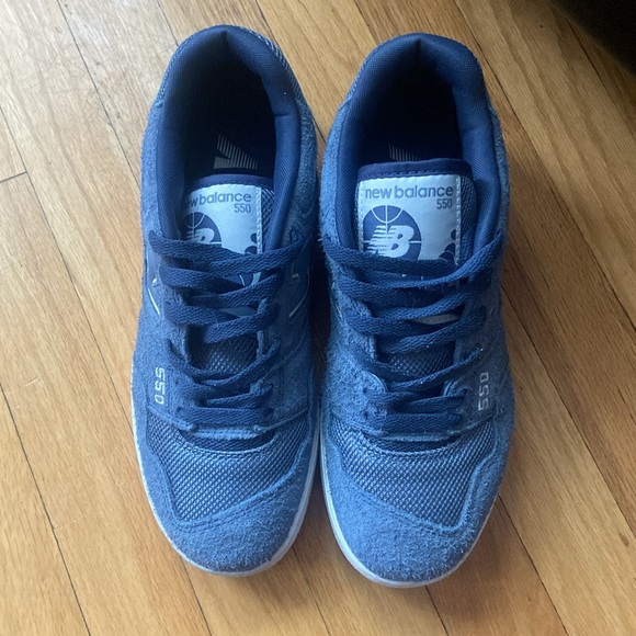 *WORN, LIKE NEW. NO BOX* NEW BALANCE 550 - Picture 2 of 6